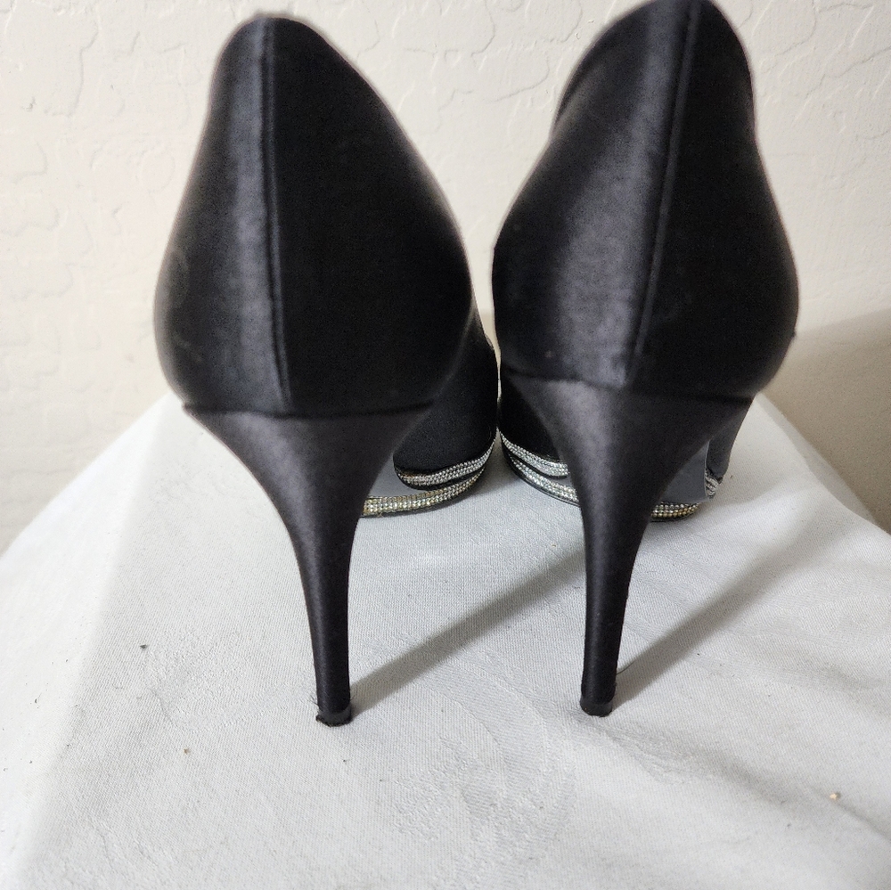 STUART WEITZMAN Micro Fiber Crepe Rhinestones Trimmed Heels - Picture 5 of 5